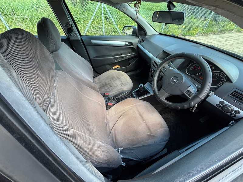 2005 Opel, Vauxhall Astra 1,4L 2005 Cyprus