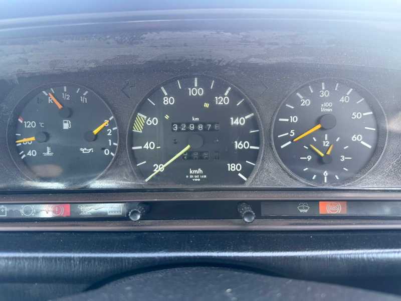 1990 Cars Classic 2,5L 1990 Cyprus