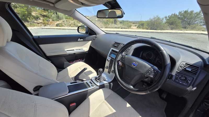 2010 Volvo S40 1,6L 2010 Cyprus
