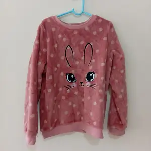 H&M Warm Sweatshirt, Επαρχία Λεμεσού — Άγιος Αθανάσιος