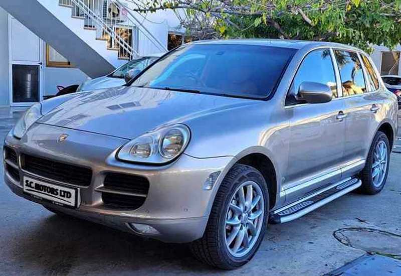 Porsche Cayenne 4,5L 2005