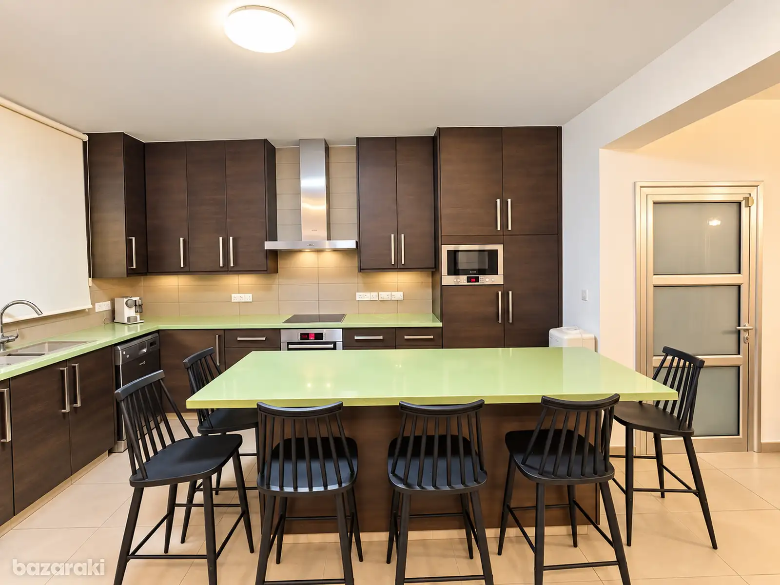 House, 3 bedrooms — 3