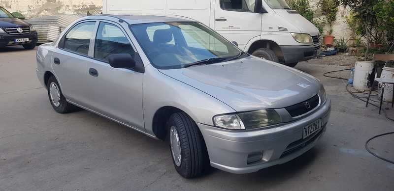 Mazda Familia 1,4L 1998