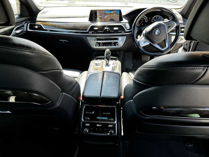 2016 BMW 7-Series 3,0L 2016 Cyprus