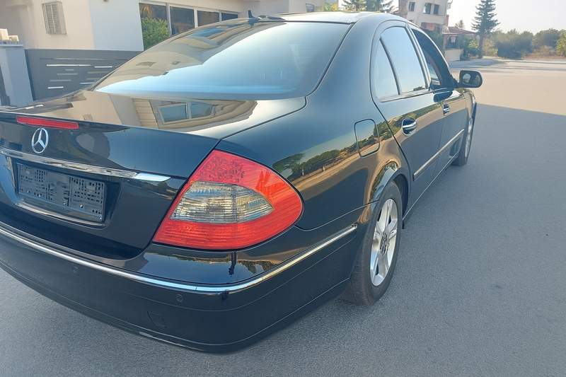 2007 Mercedes-Benz E-Class 2,1L 2007 Cyprus