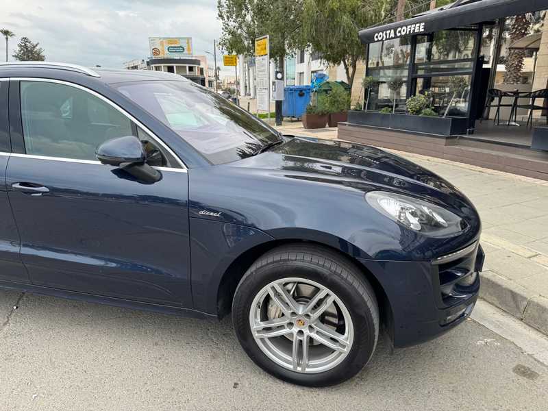 2015 Porsche Macan 3,0L 2015 Cyprus