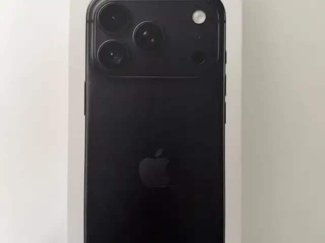 Iphone 18 pro / 256gb / black, Larnaca — Larnaka - Finikoudes