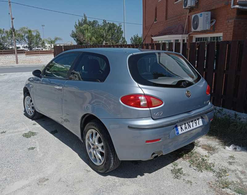 2004 Alfa Romeo 147 1,6L 2004 Cyprus