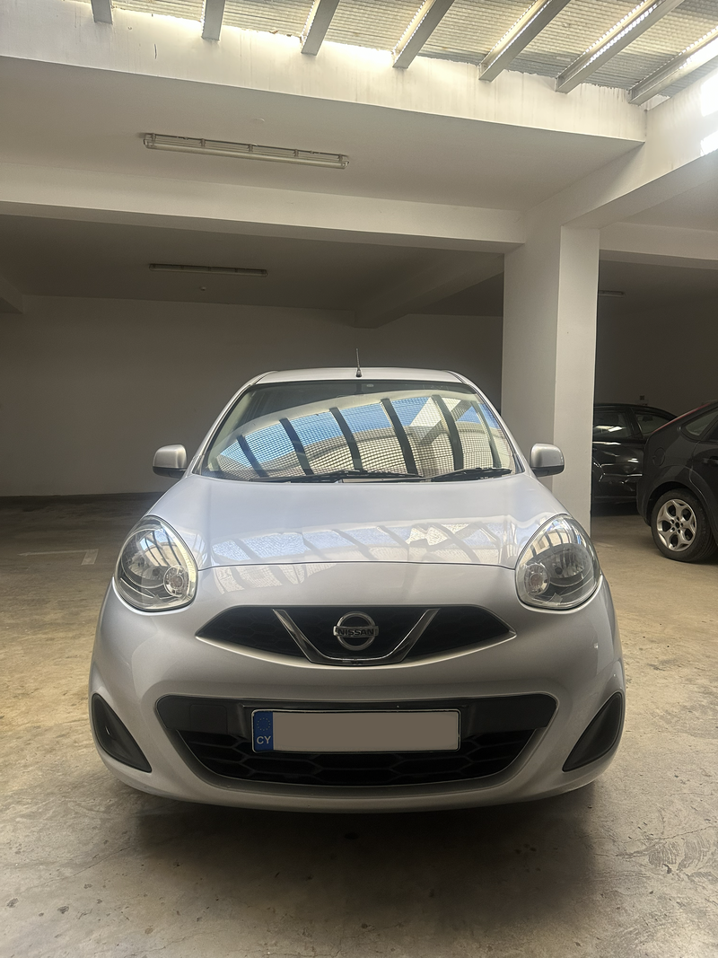 Nissan March 1,2L 2015