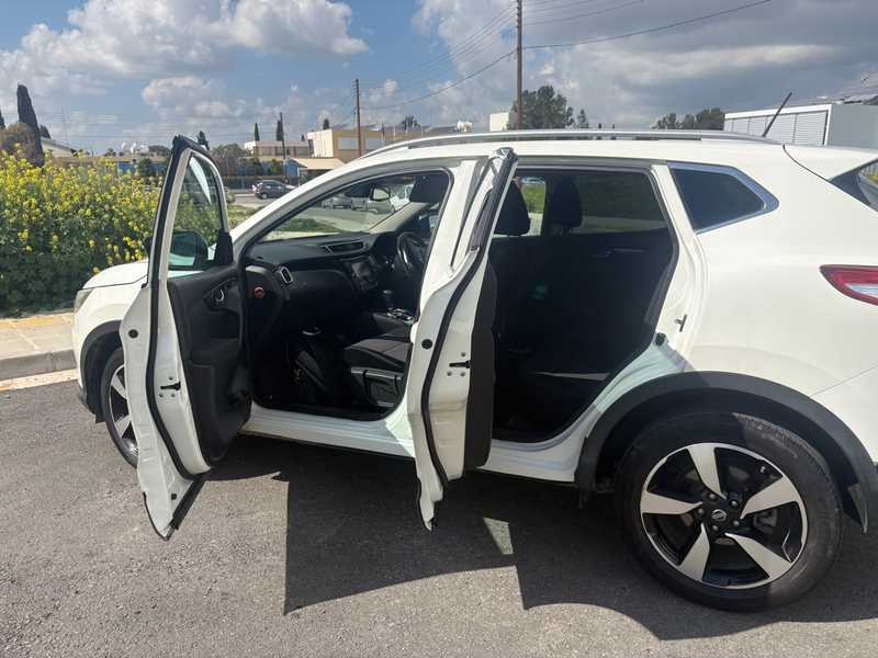 2015 Nissan Qashqai 1,6L 2015 Cyprus
