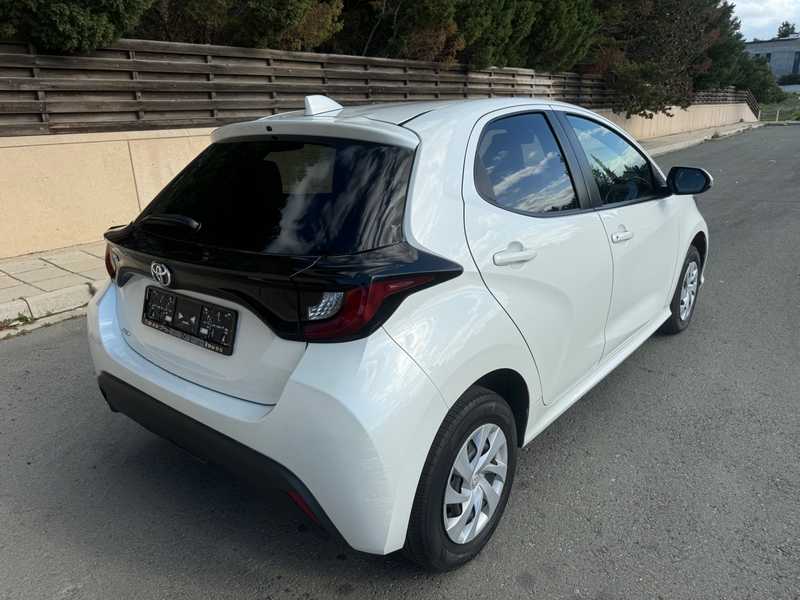 2022 Toyota Yaris 1,5L 2022 Cyprus