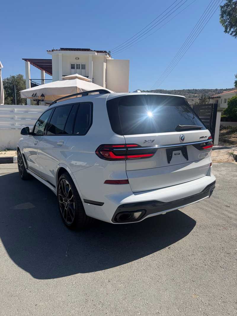 2024 BMW X7 4,0L 2024 Cyprus