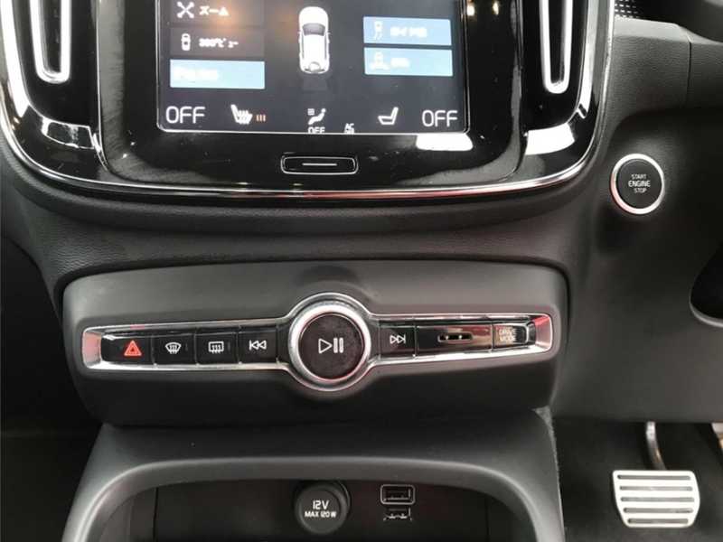 2022 Volvo XC40 2,0L 2022 Cyprus