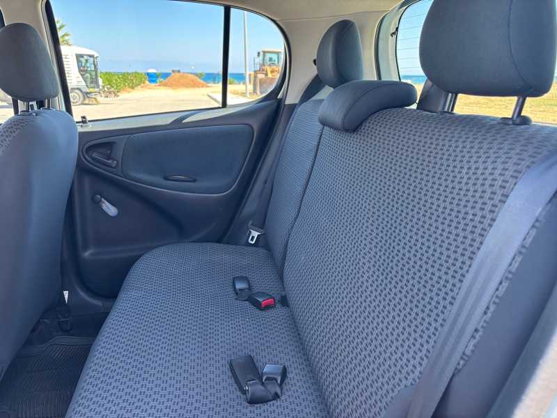 2005 Toyota Yaris 1,3L 2005 Cyprus
