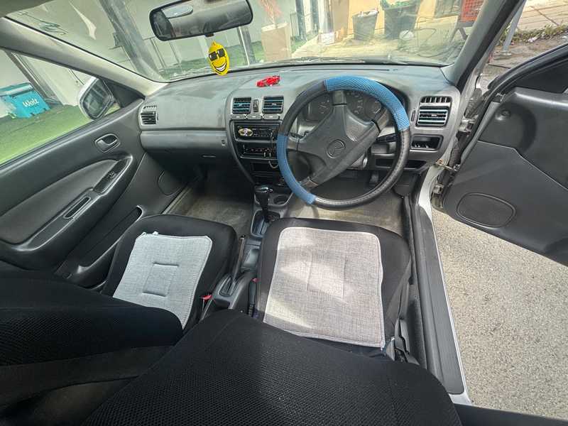 Mazda Familia 2,0L 1997