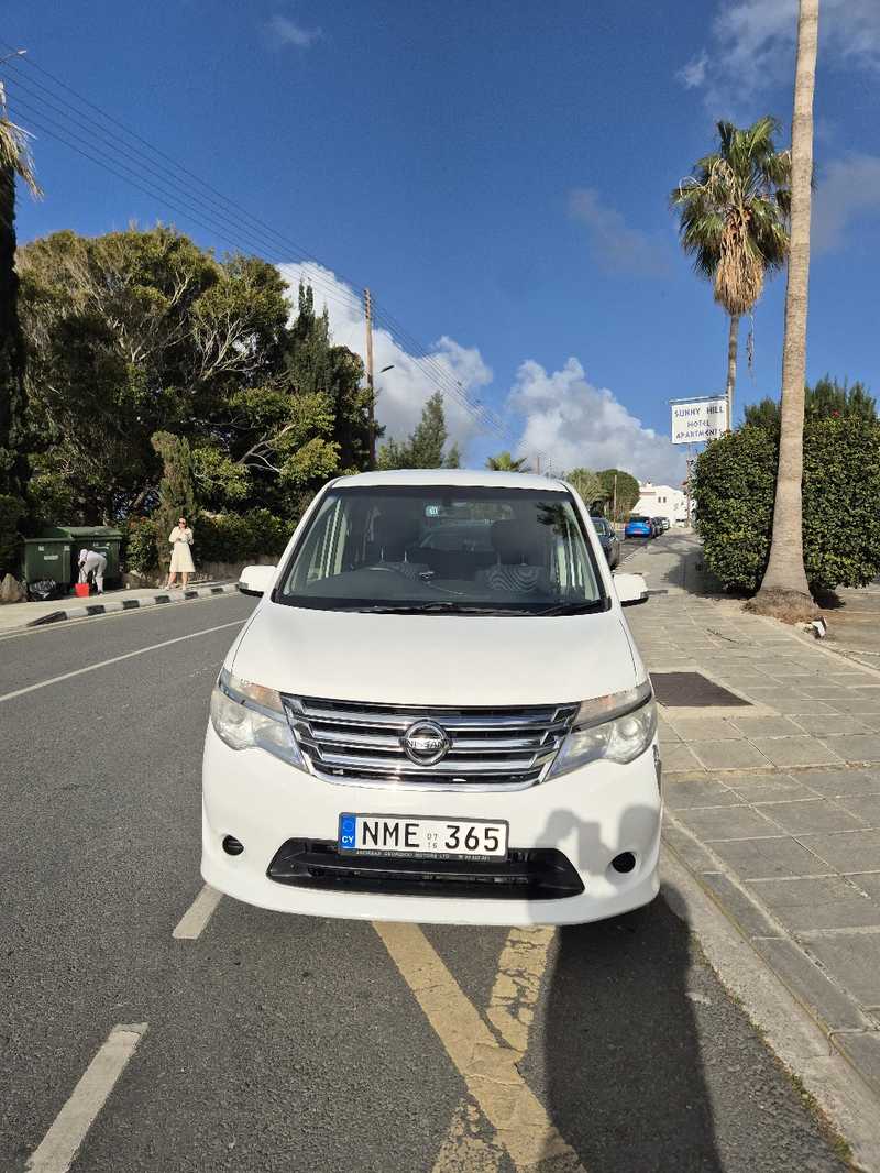 2016 Nissan Serena 2,0L 2016 Cyprus