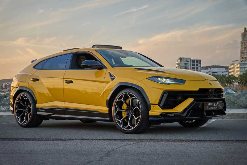 2023 Lamborghini Urus 4,0L 2023 Cyprus