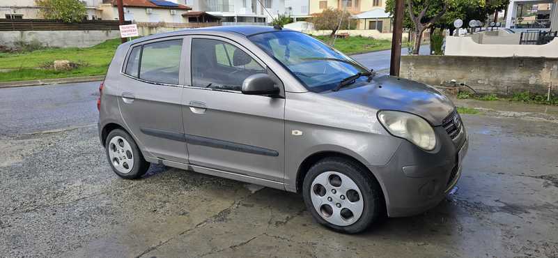 KIA Picanto 1,0L 2011