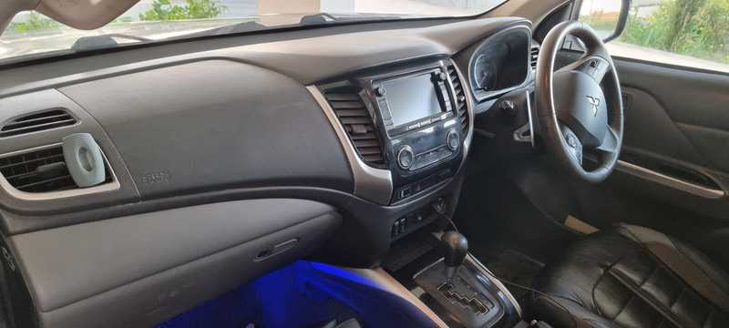 2016 Mitsubishi L200 2,4L 2016 Cyprus