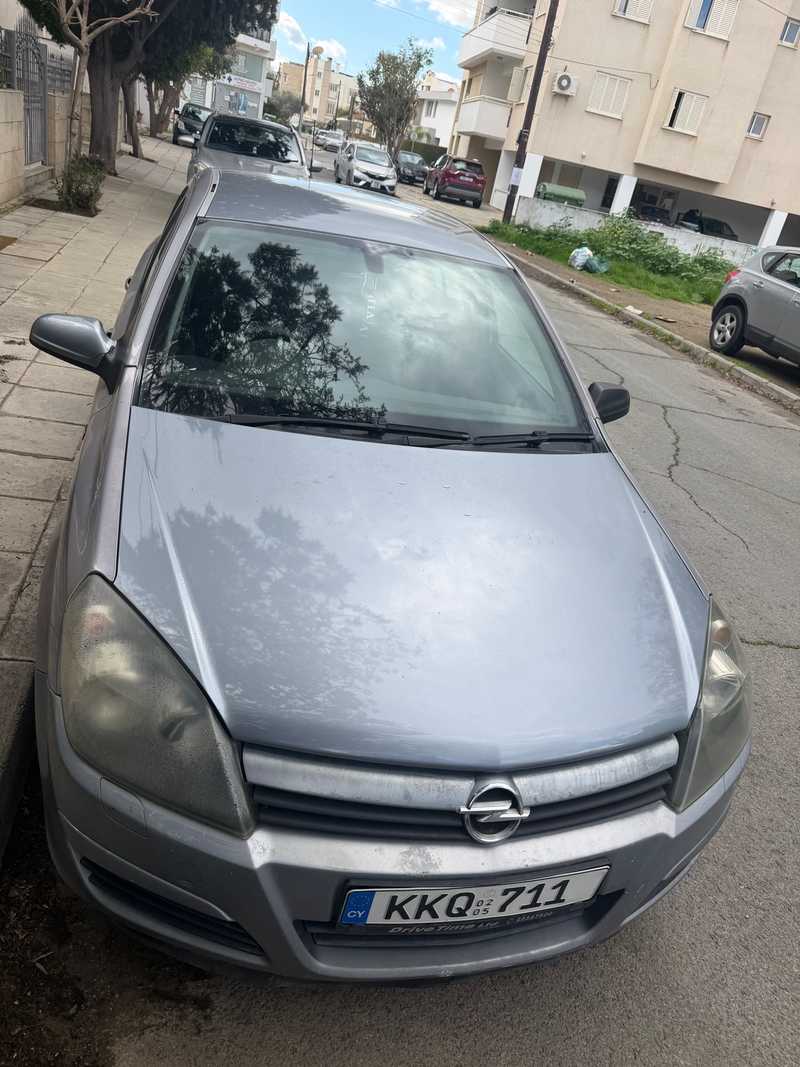 2005 Opel, Vauxhall Astra 1,6L 2005 Cyprus