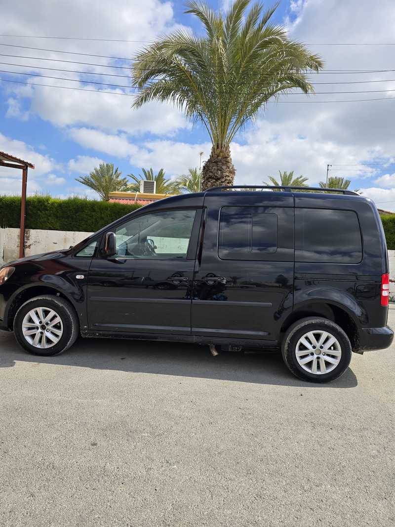 2014 Volkswagen Caddy 1,9L 2014 Cyprus