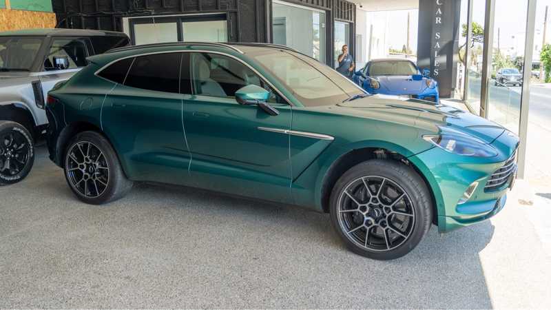 2023 Aston Martin DBX 4,0L 2023 Cyprus