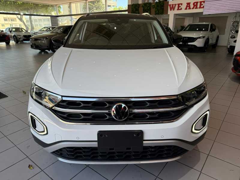 2025 Volkswagen T-Roc 1,5L 2025 Cyprus
