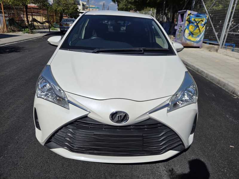 Toyota Vitz 1,0L 2019