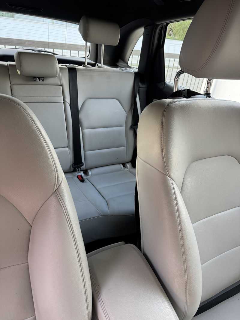 2012 Mercedes-Benz B-Class 2,0L 2012 Cyprus