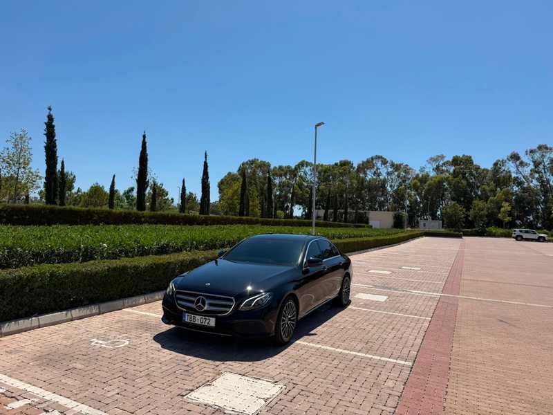 2017 Mercedes-Benz E-Class 2,0L 2017 Cyprus