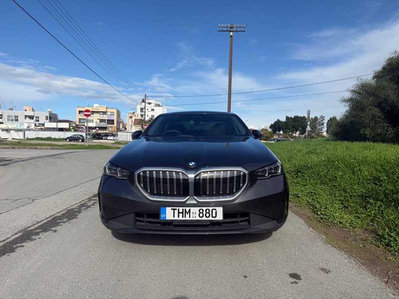 BMW 5-Series 2,0L 2024