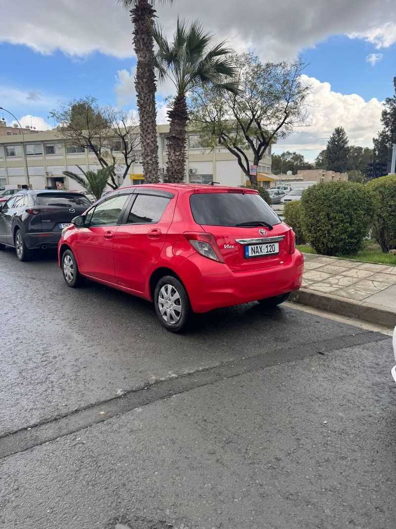2014 Toyota Vitz 1,3L 2014 Cyprus