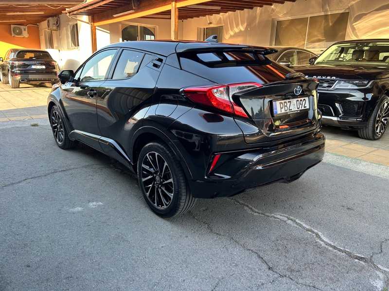 2017 Toyota C-HR 1,8L 2017 Cyprus