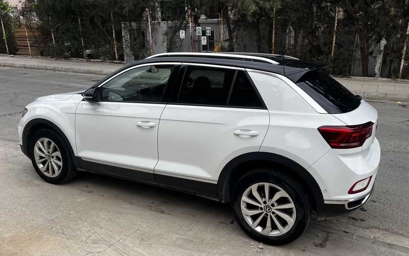 2022 Volkswagen T-Roc 1,5L 2022 Cyprus
