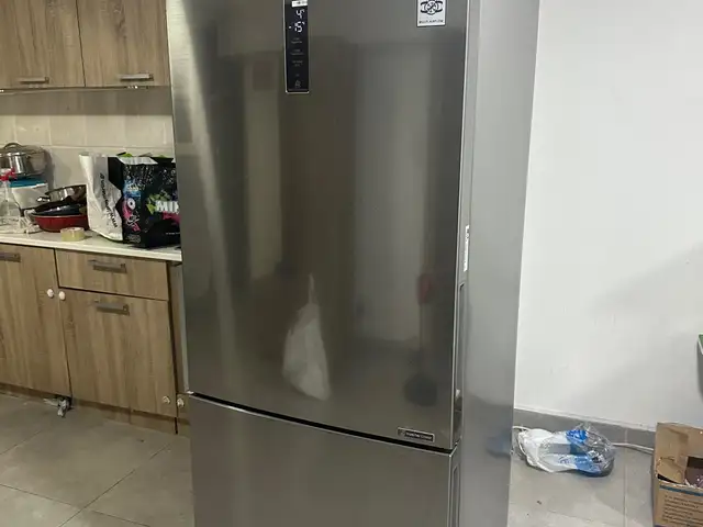 Lg fridge, Nicosia — Nicosia - Ag. Antonios