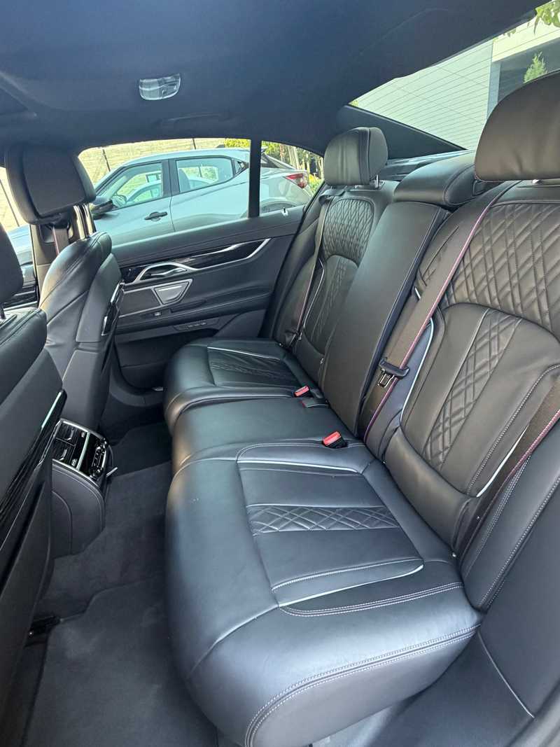 2022 BMW 7-Series 3,0L 2022 Cyprus