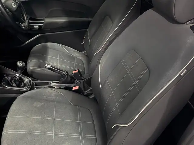 Ford Fiesta Van 1,5L 2018, Paphos — Geroskipou - 13