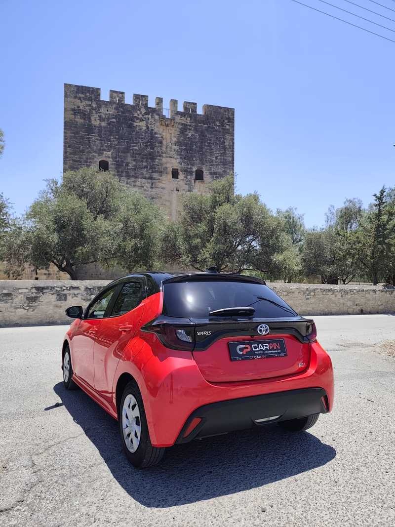 2022 Toyota Yaris 1,5L 2022 Cyprus