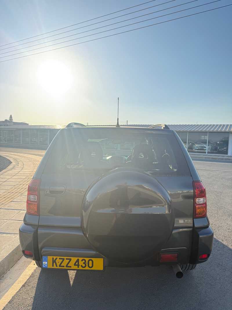 2005 Toyota RAV4 2,0L 2005 Cyprus
