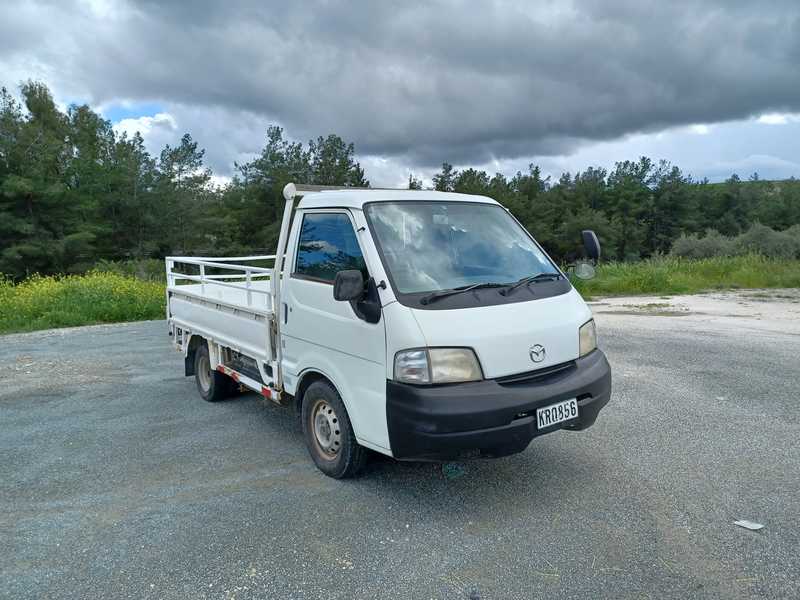 2004 Mazda Bongo 1,8L 2004 Cyprus