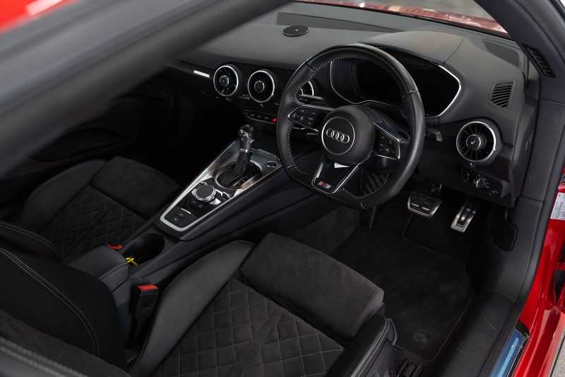 2022 Audi TT 2,0L 2022 Cyprus