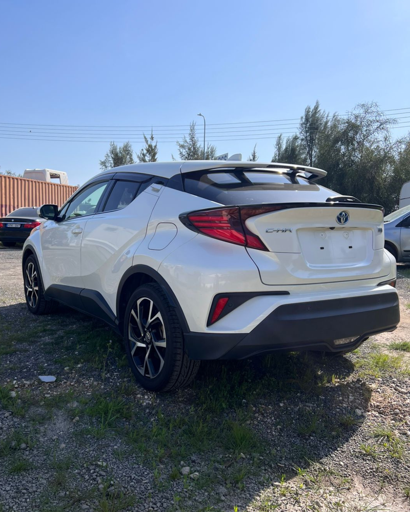 2021 Toyota C-HR 1,5L 2021 Cyprus