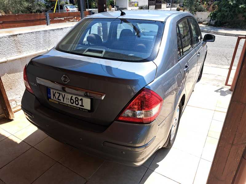 2011 Nissan Tiida 1,6L 2011 Cyprus