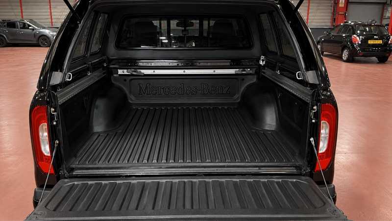 2019 Mercedes-Benz X-Class 2,3L 2019 Cyprus