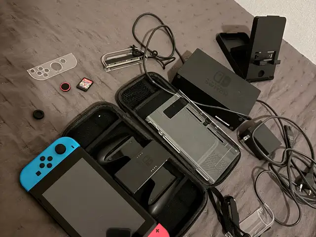 Nintendo switch, Larnaca — Larnaka - Finikoudes