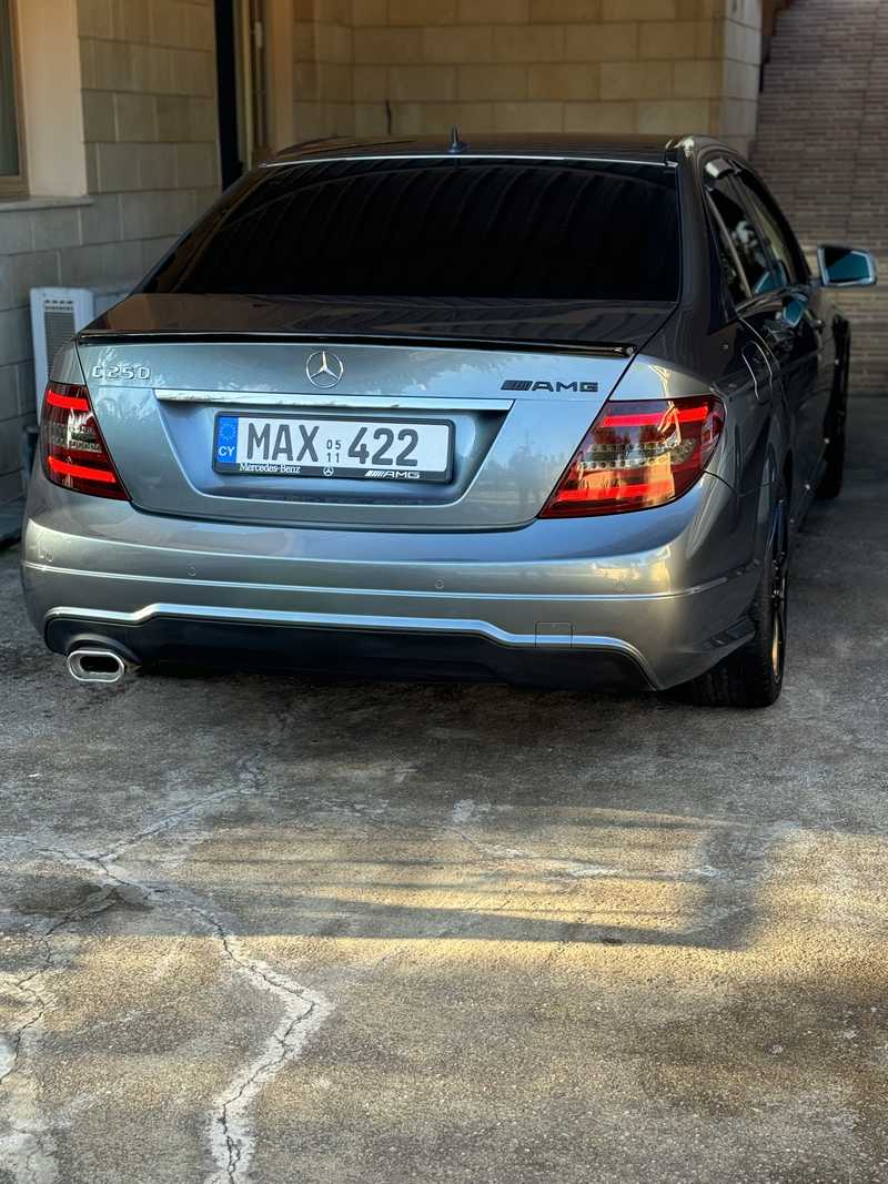 2011 Mercedes-Benz C-Class 2,5L 2011 Cyprus