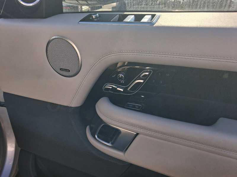 2021 Land Rover Range Rover Vogue 3,0L 2021 Cyprus
