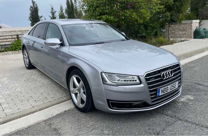 Audi A8 3,0L 2015