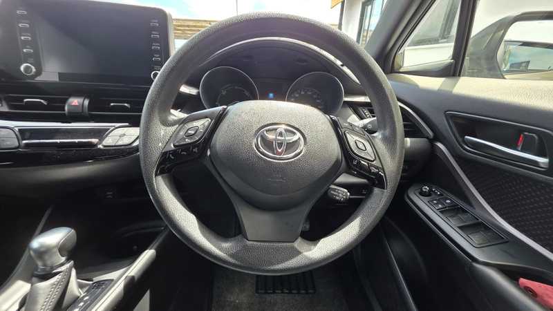 2021 Toyota C-HR 1,8L 2021 Cyprus