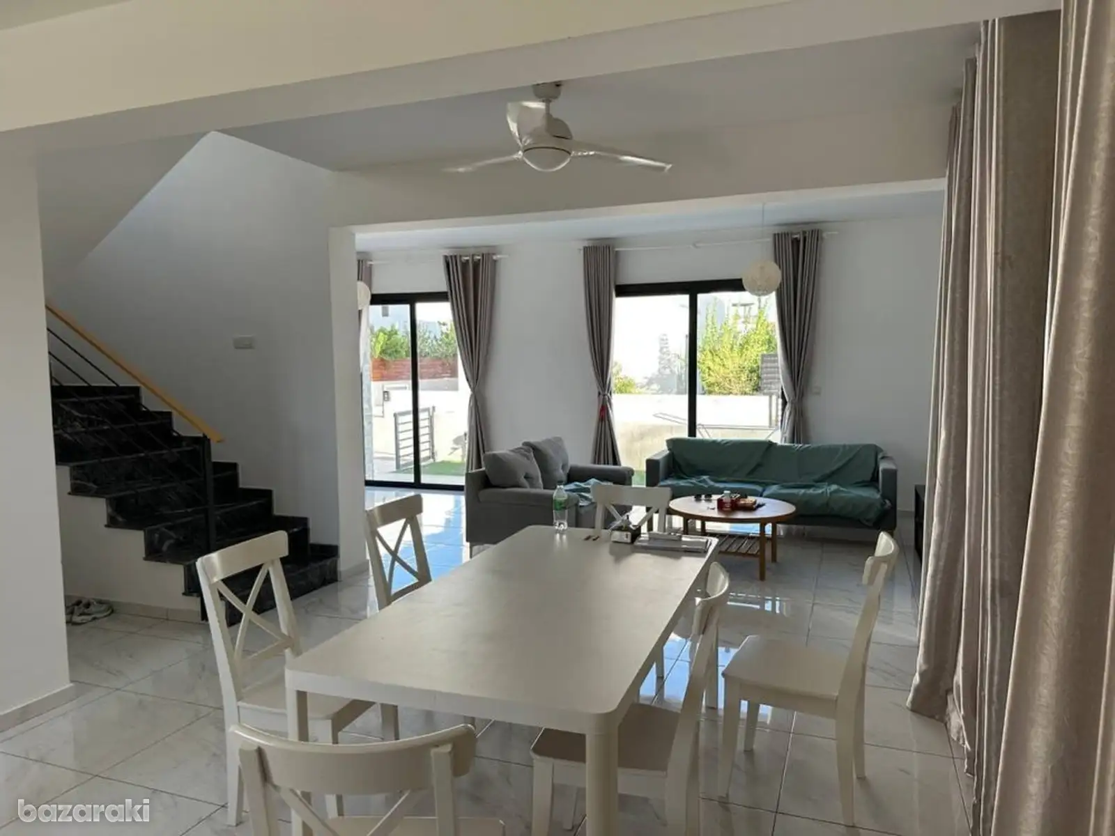 House, 3 bedrooms — 5